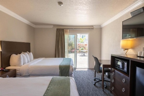 Cannery Row Inn image 18